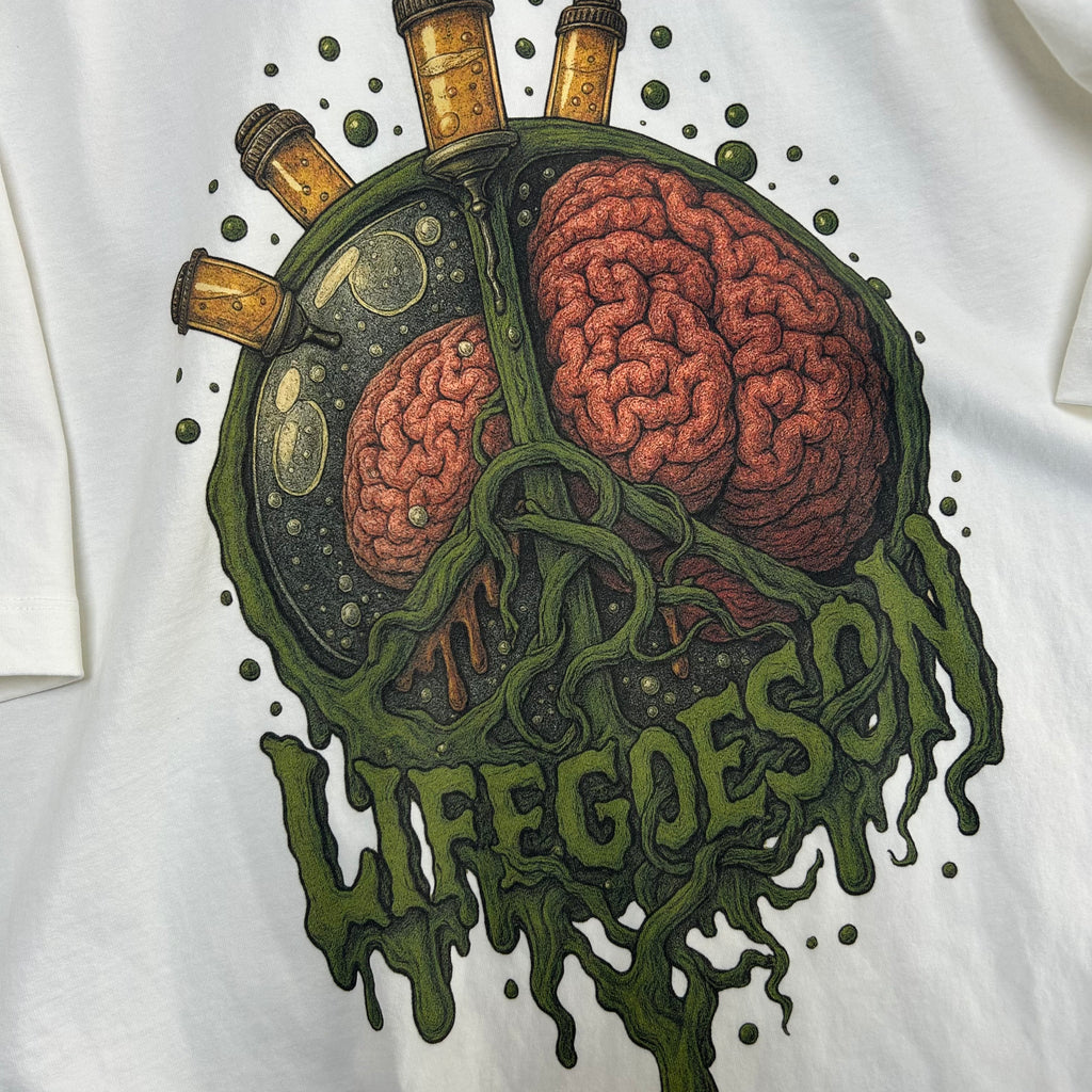LIFEGOESON 25SS - “Abstract cartoon of a brain full of ideas”T-shirt