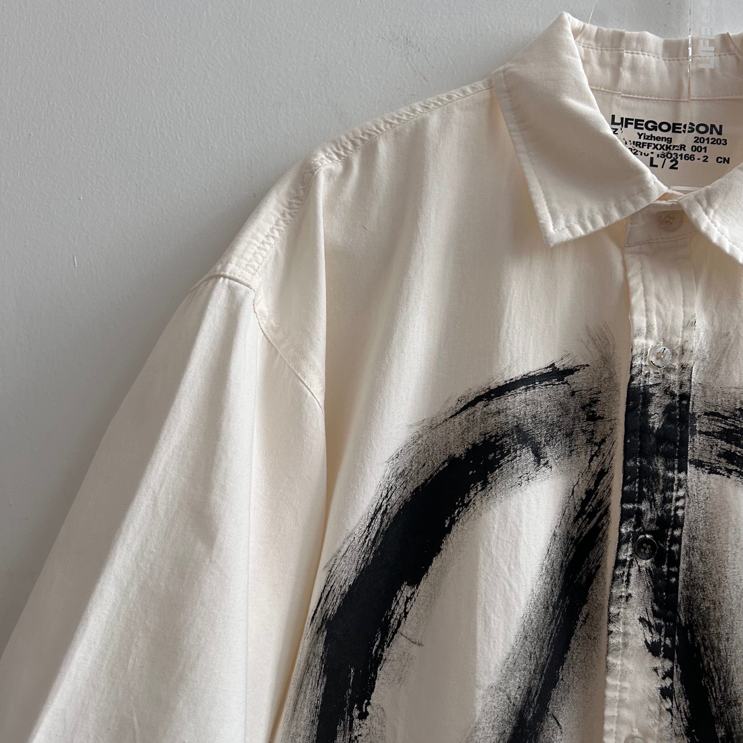 LIFEGOESON 25SS - Hand-Painted Peace Symbol Short-Sleeve Shirt