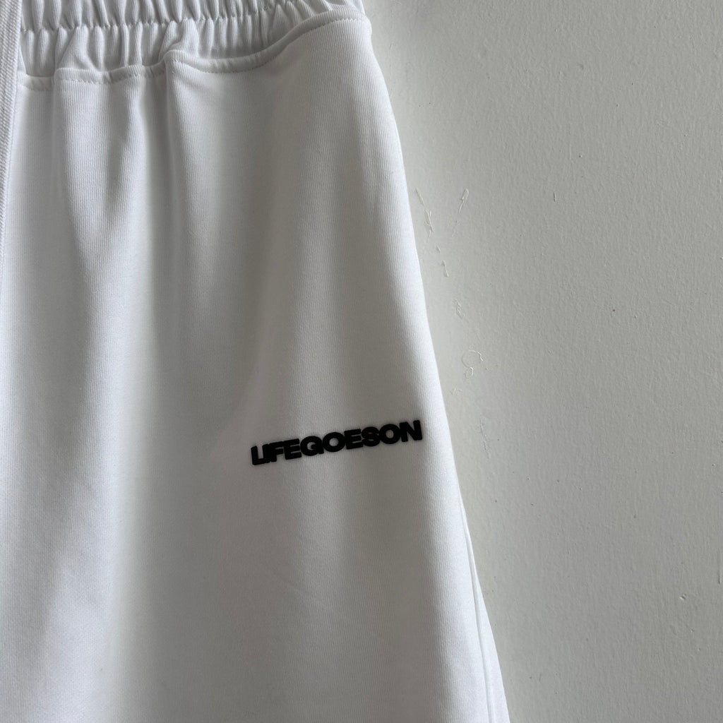 LIFEGOESON 25SS - Sorona® Performance White Shorts Set
