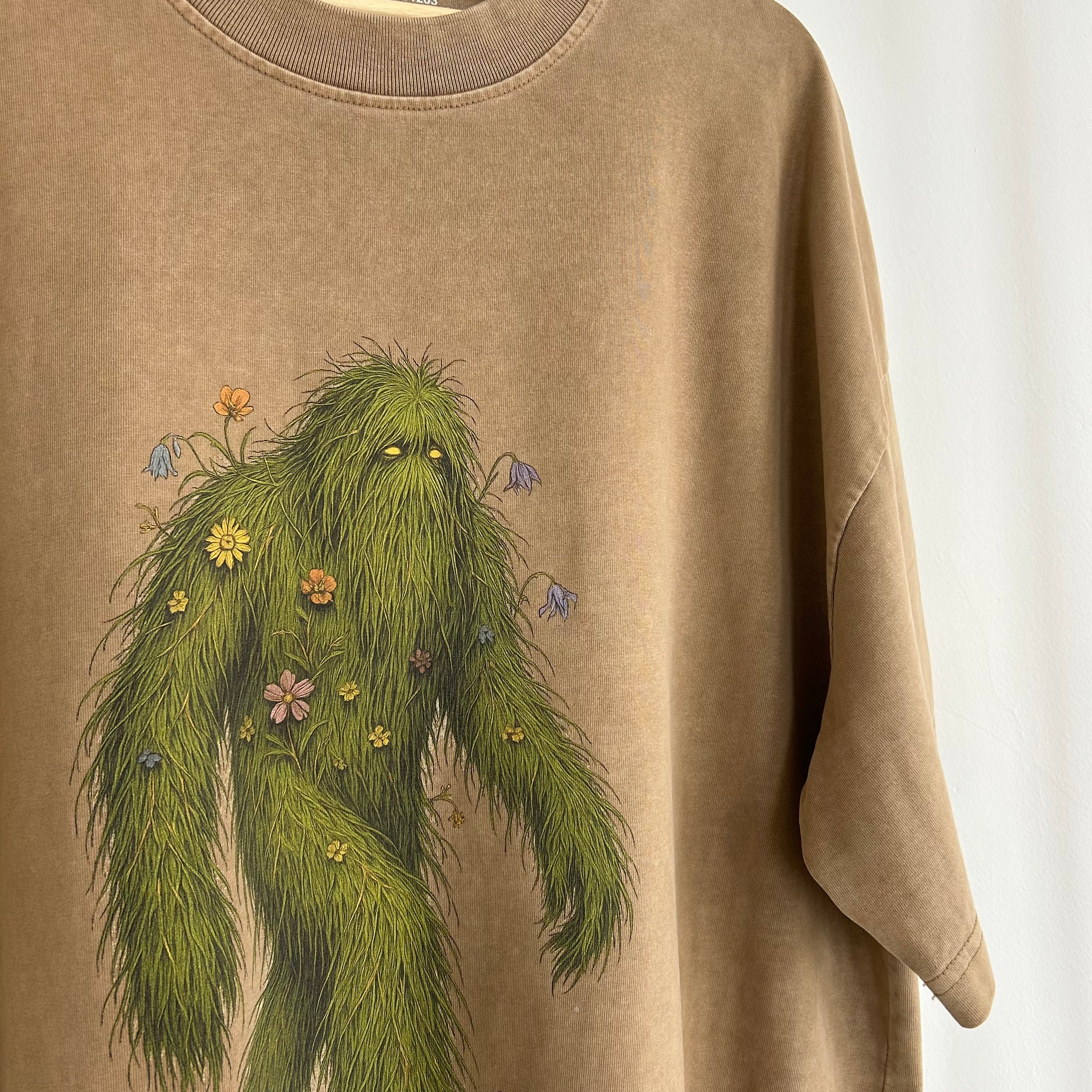 LIFEGOESON 25SS - “Mature, lush TurfFxxker emblem” T-shirt