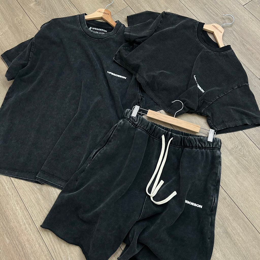 LIFEGOESON 25SS - Enzyme-Washed Black with Snowflake Abrasion Technique Shorts Set