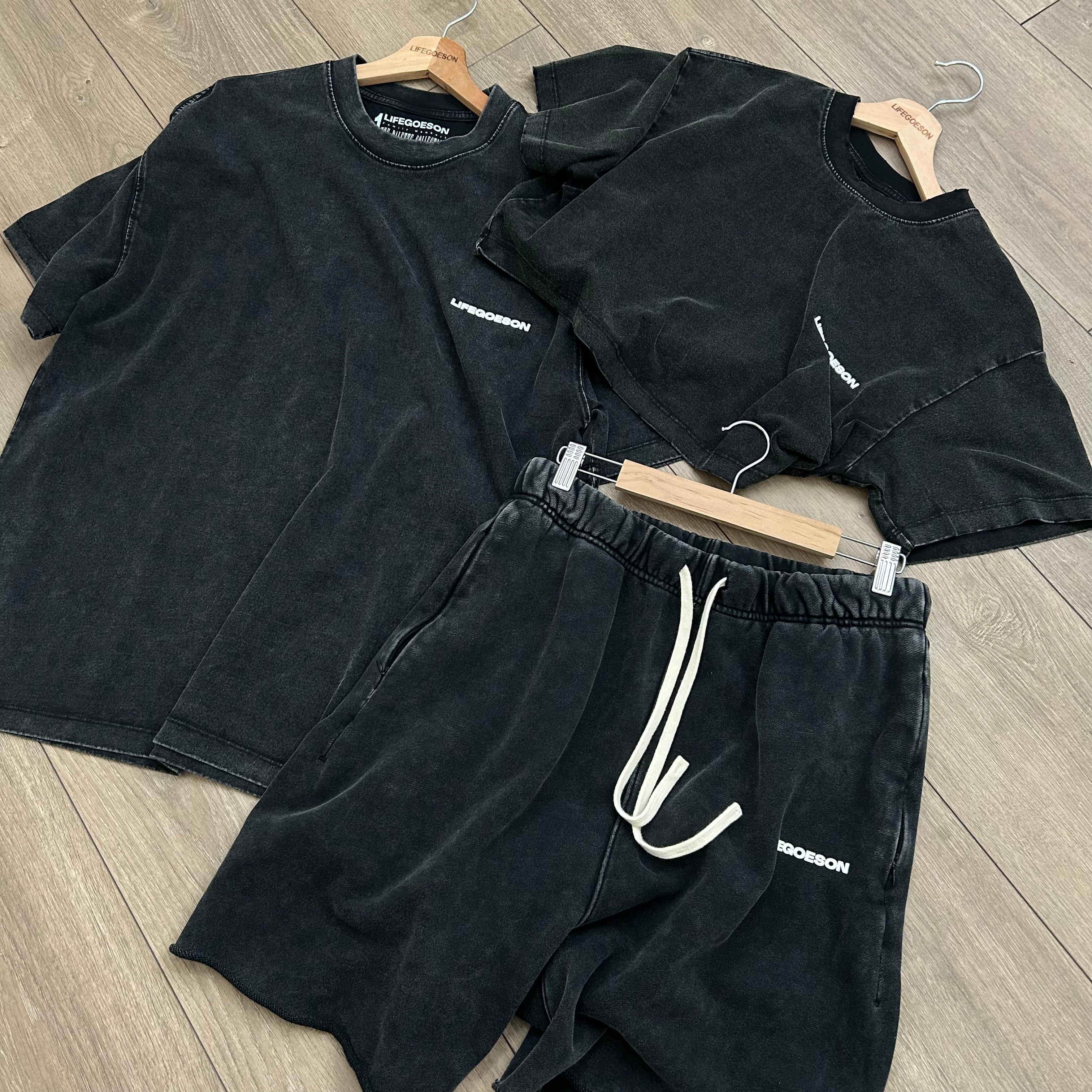 LIFEGOESON 25SS - Enzyme-Washed Black with Snowflake Abrasion Technique Shorts Set