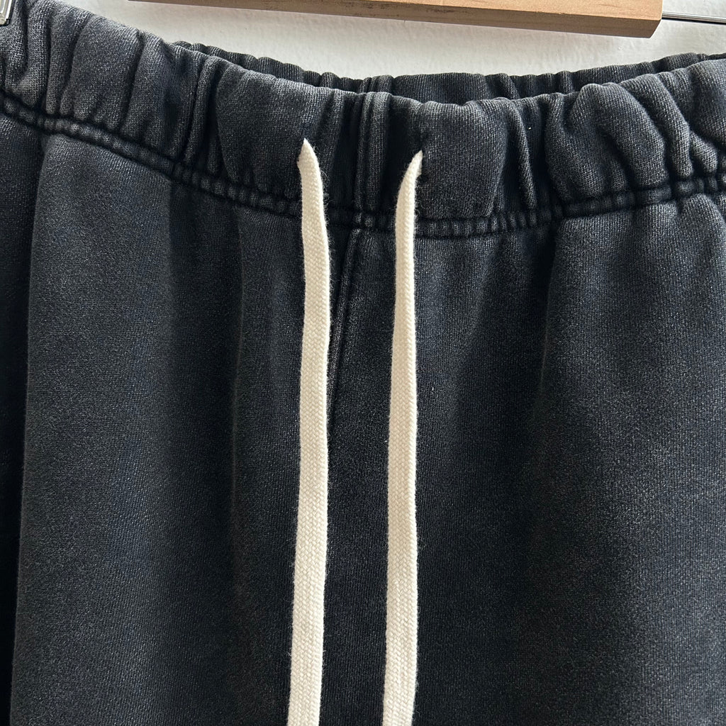 LIFEGOESON 25SS - Enzyme-Washed Black with Snowflake Abrasion Technique Shorts Set