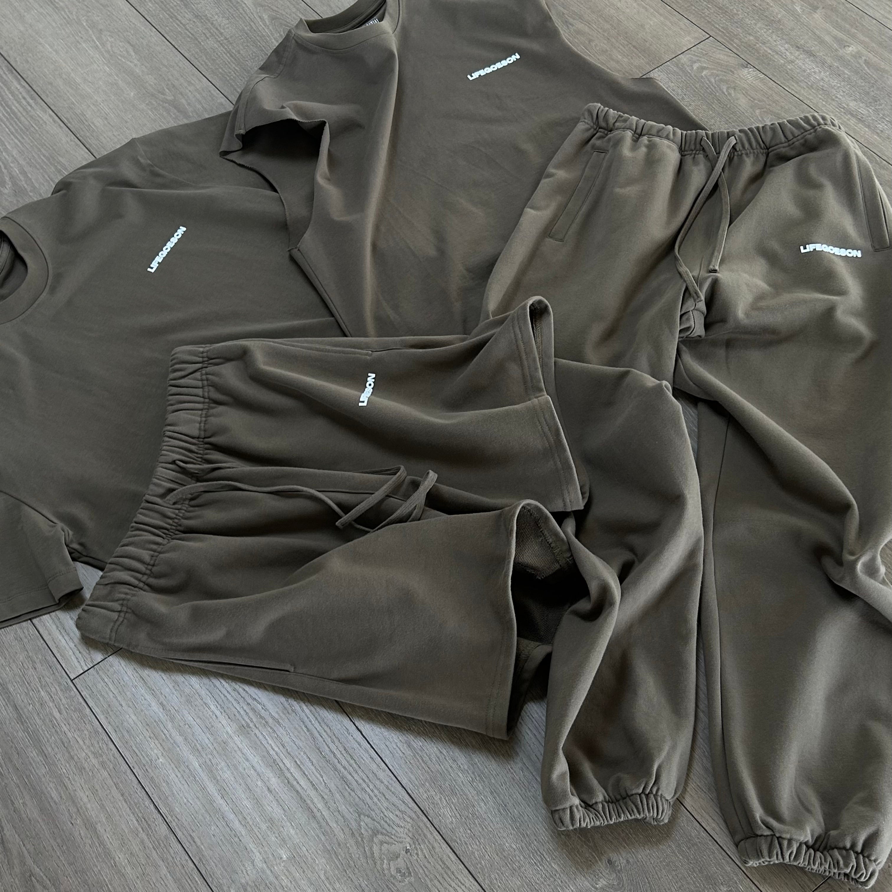 LIFEGOESON 25SS - Custom Yarn-Dyed Cambridge Brown Set