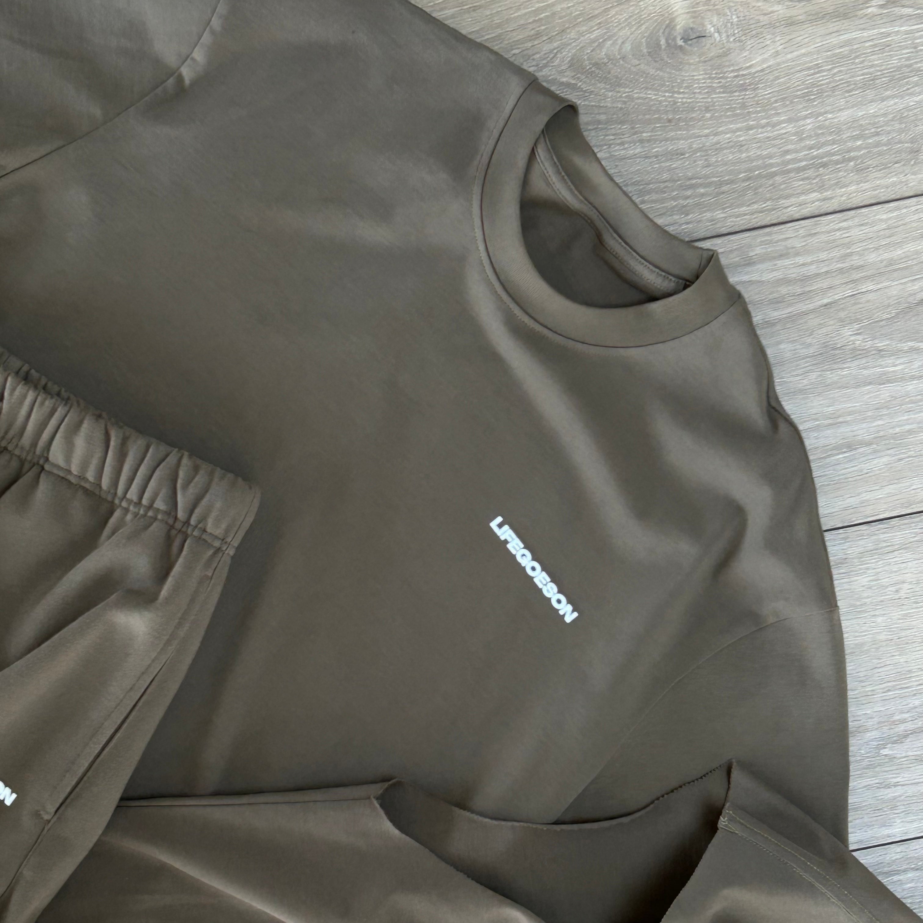 LIFEGOESON 25SS - Custom Yarn-Dyed Cambridge Brown Set